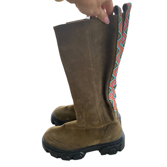 NEW! FARM RIO Knee High Lug Sole Army Green Suede Embroidered Boot - Picture 1 of 6